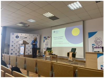 Click to zoom the picture.